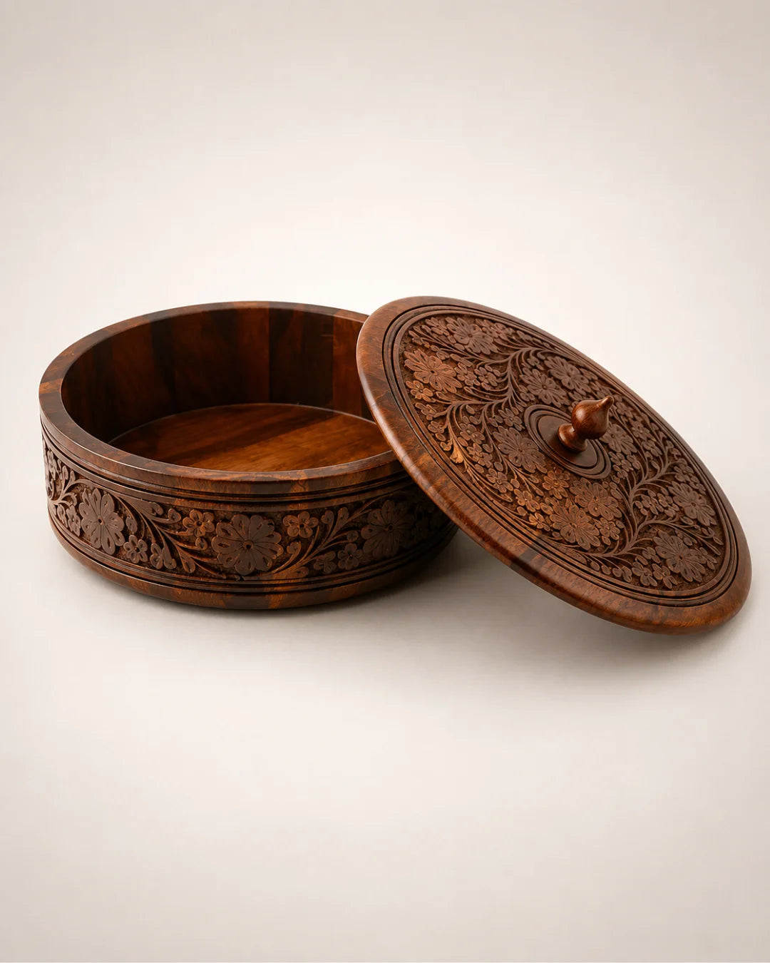 Handcrafted Wooden Chapati Hotpot — Hand-Carved Sheesham Wood, Keeps Rotis Warm