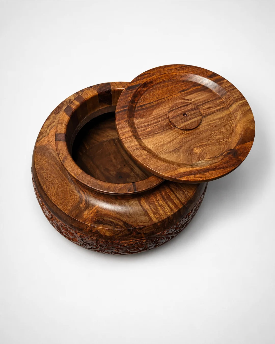 Handcrafted Wooden Daig-Style Hotpot — Hand-Carved Art, Deep Capacity for Large Families
